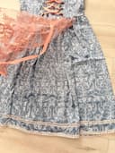 Bez značky bavorské šaty / dirndl / kroj, velikost XL — second hand, velmi dobrý — detail 3