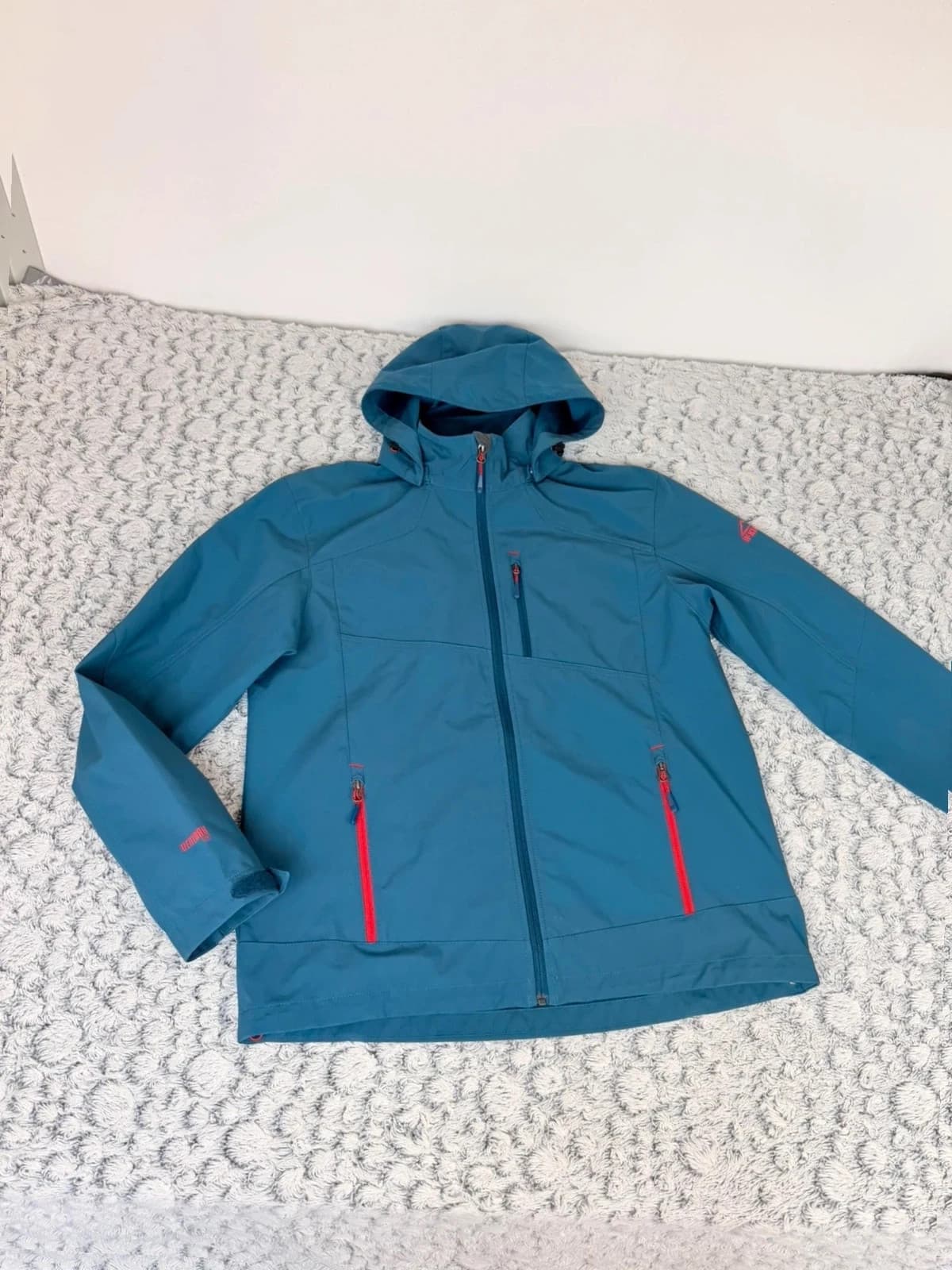 McKinley softshellová bunda, velikost L — second hand, velmi dobrý