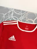 Adidas triko, velikost S — second hand, velmi dobrý — detail 2