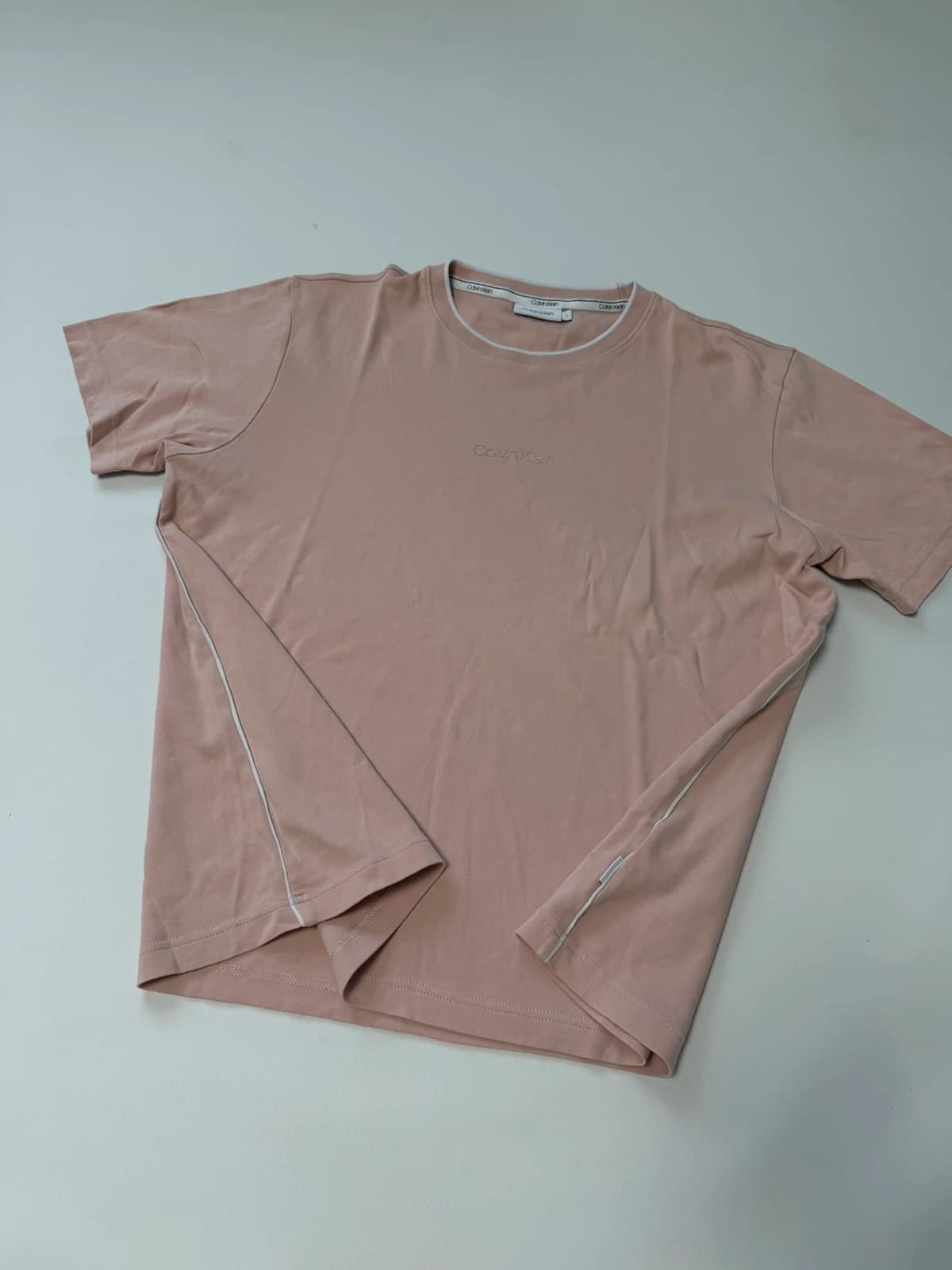 Calvin Klein triko, velikost L — second hand, velmi dobrý