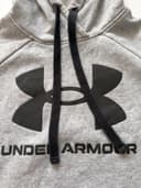 Under Armour mikina, velikost S — second hand, velmi dobrý — detail 2