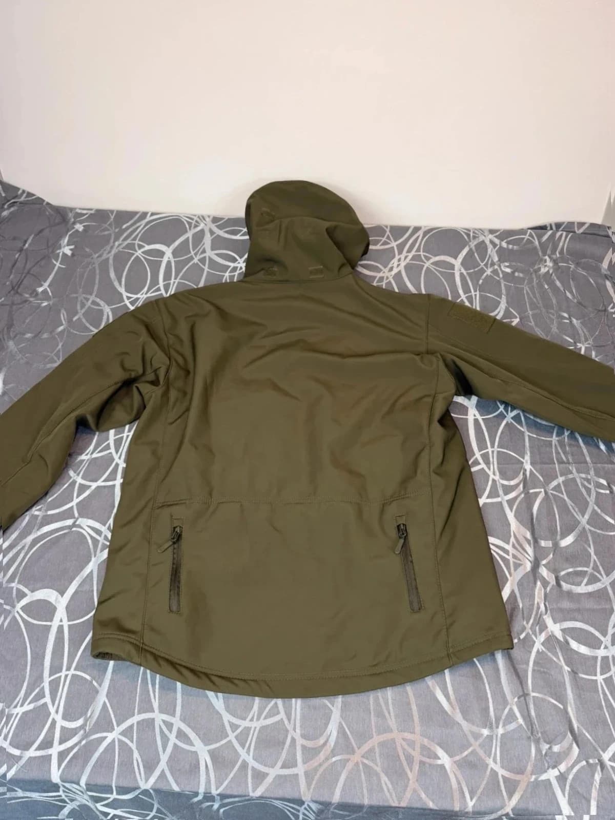 Warrior Wear softshellová bunda, velikost XL — second hand, velmi dobrý