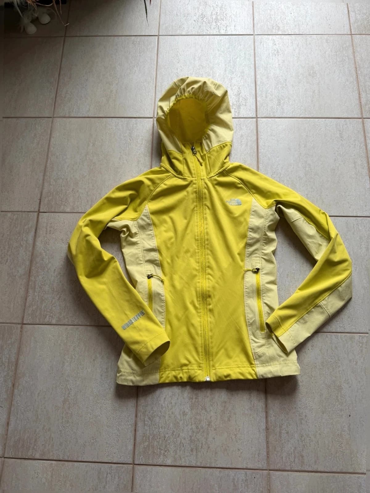 The North Face bunda, velikost XS — second hand, velmi dobrý
