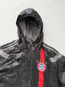 Adidas FC Bayern München bunda / větrovka, velikost S — second hand, velmi dobrý — detail 3