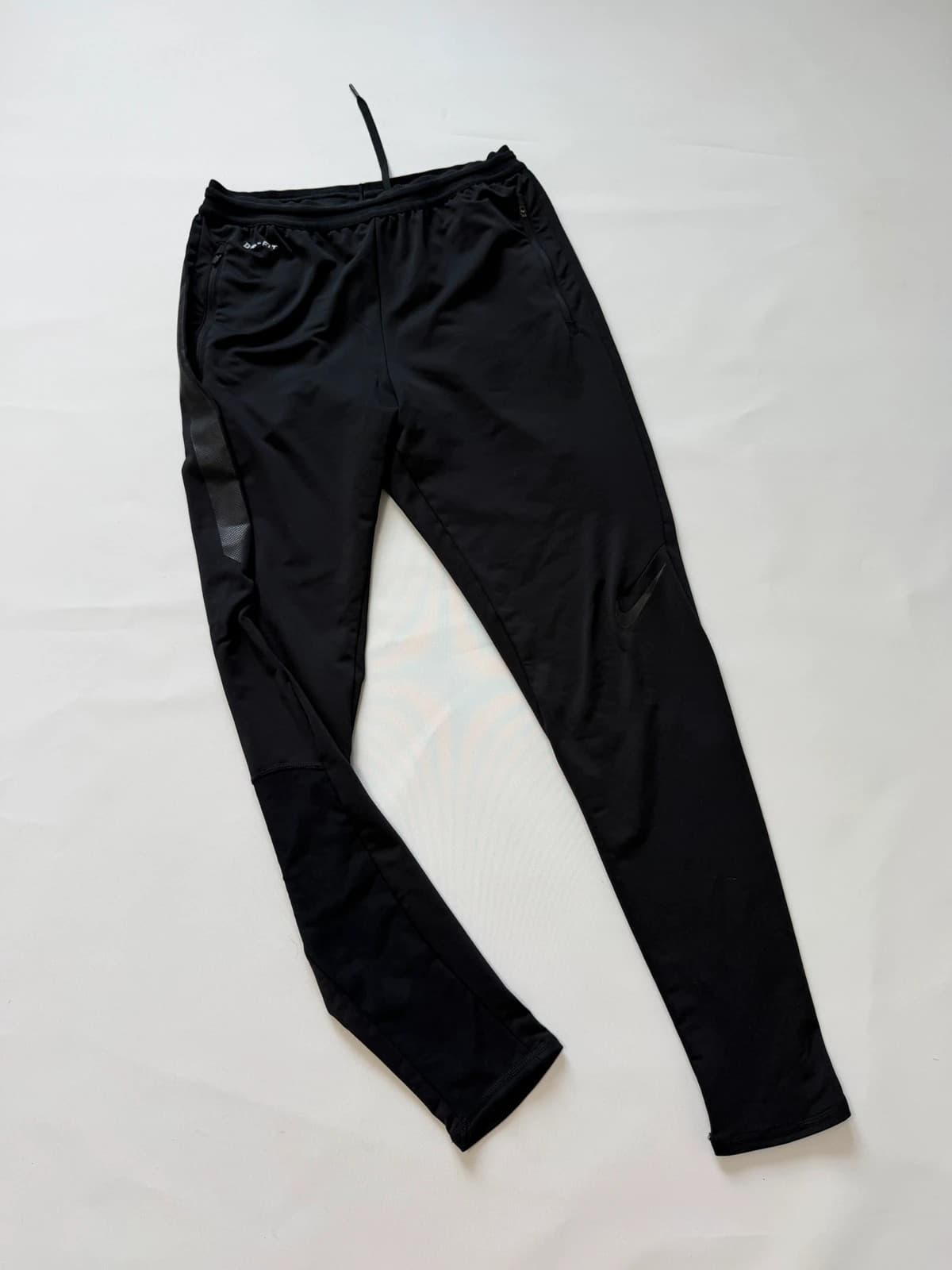 Nike Adidas tepláky, velikost S — second hand, velmi dobrý