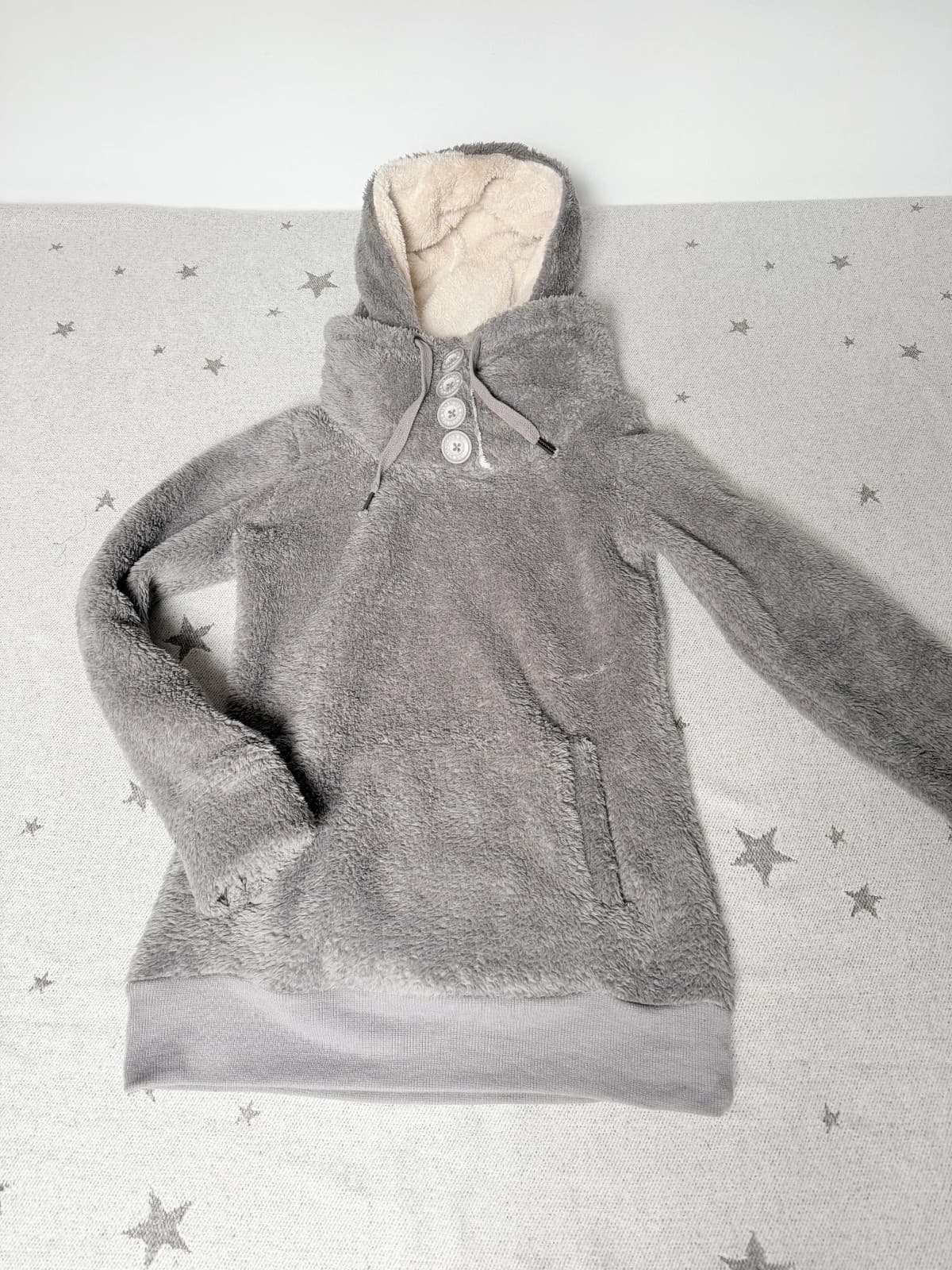Sublevel mikina / chlupatka, velikost S — second hand, velmi dobrý
