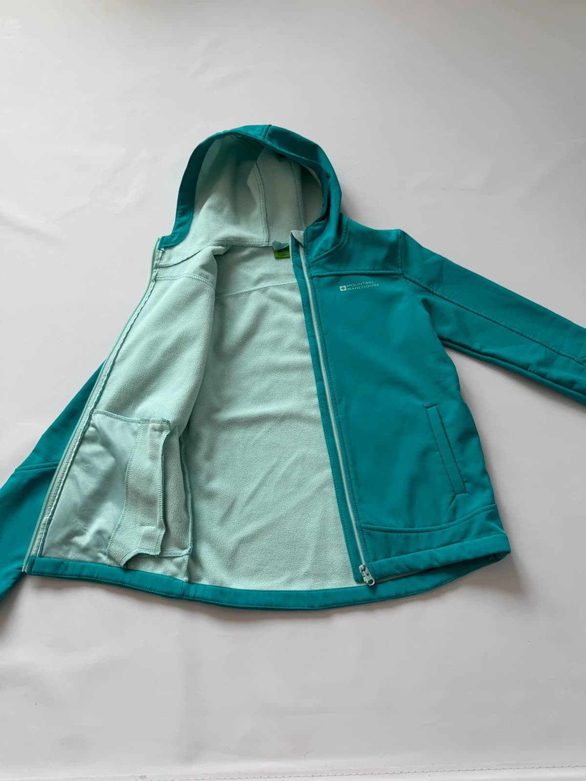 Mountain Warehouse Mountain Warehause softshellová bunda, velikost 146-152 — second hand, velmi dobrý