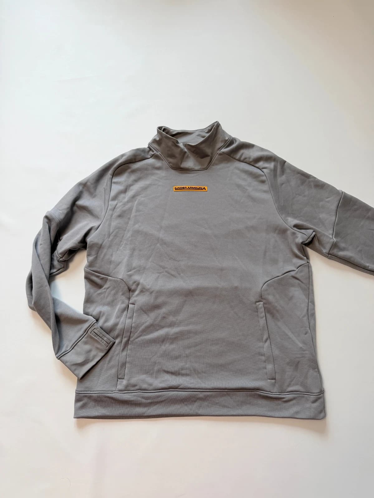 Under Armour mikina, rolák, velikost L — second hand, velmi dobrý