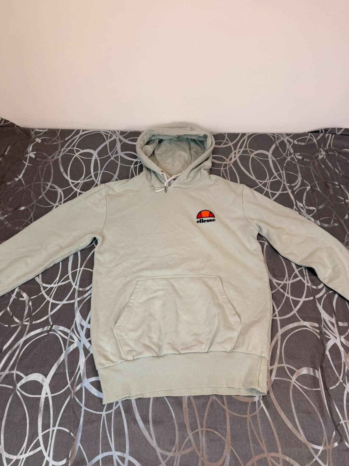 Ellesse mikina, velikost S — second hand, velmi dobrý
