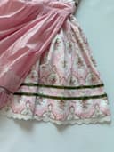 Krüger Madl Krüger dirndl / bavorské šaty / kroj, velikost 34 — second hand, velmi dobrý — detail 3