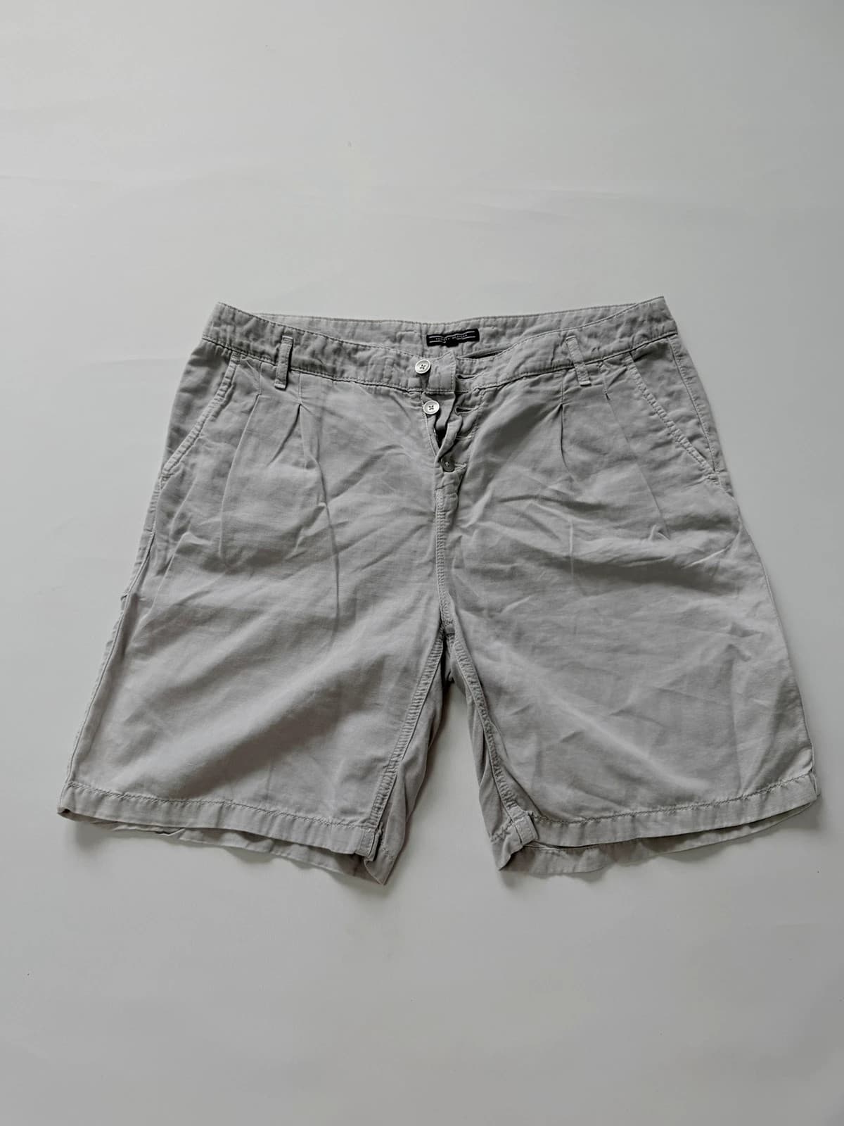 Tommy Hilfiger kraťasy, velikost M — second hand, velmi dobrý