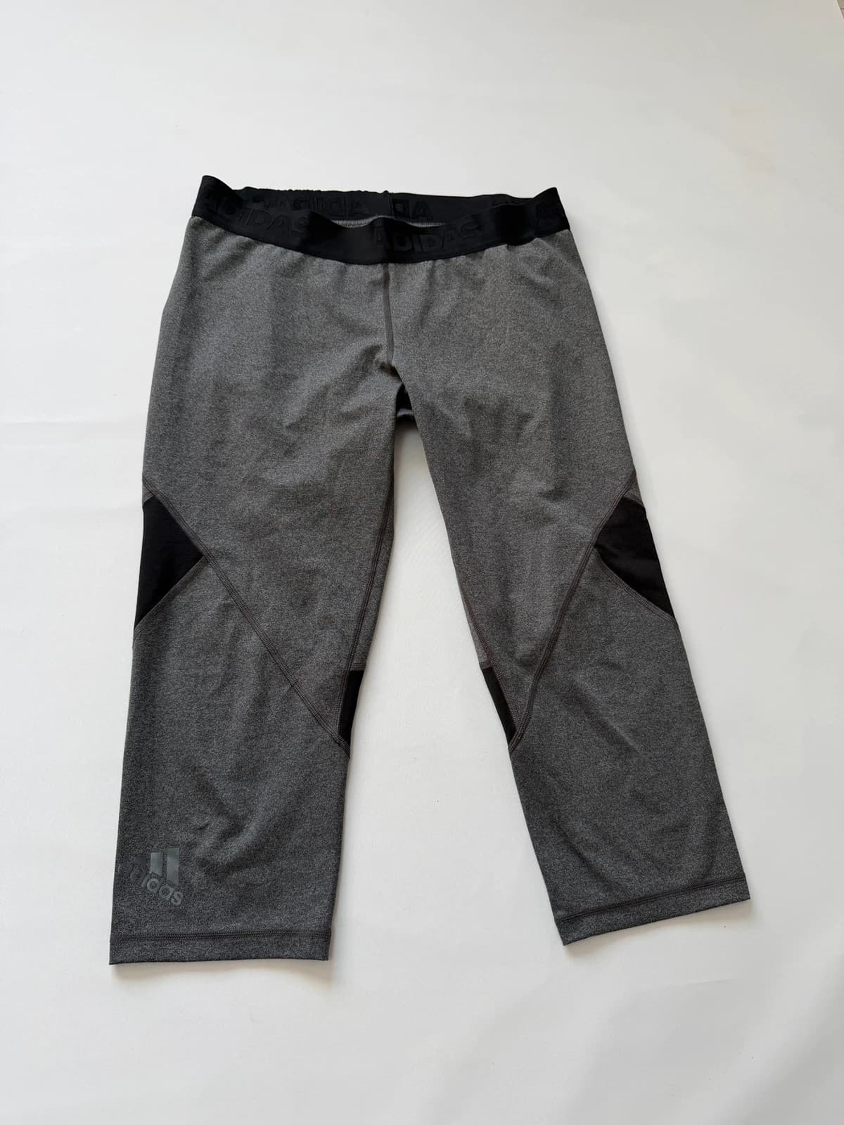 Adidas kraťasy, velikost XL — second hand, velmi dobrý