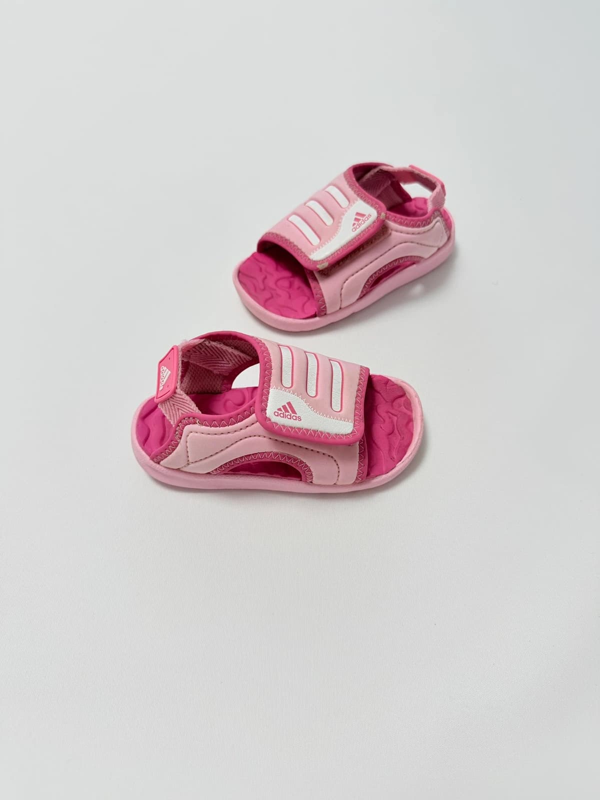 Adidas sandále, velikost 22 — second hand, dobrý