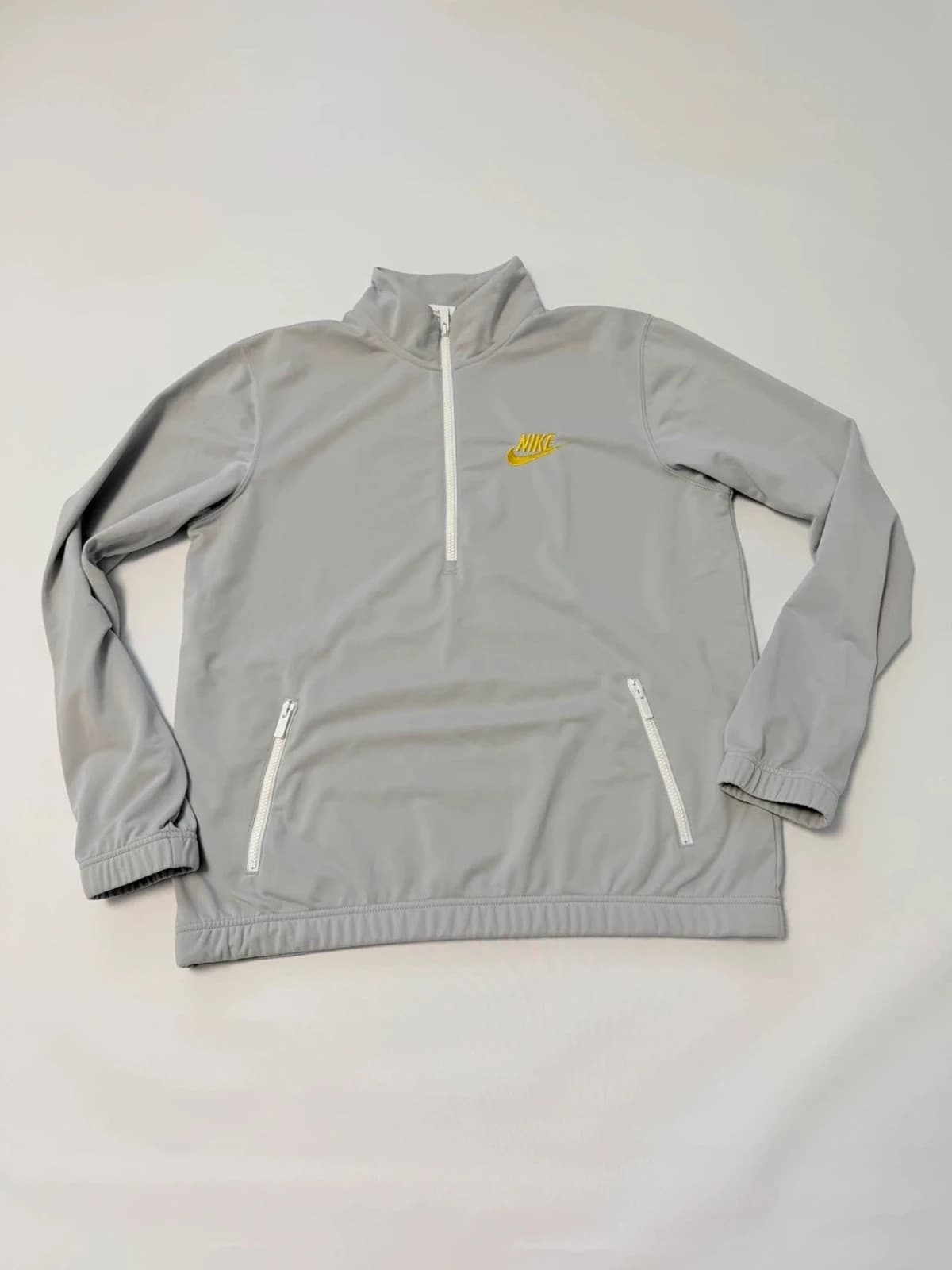 Mikina Nike, velikost XL — second hand, velmi dobrý