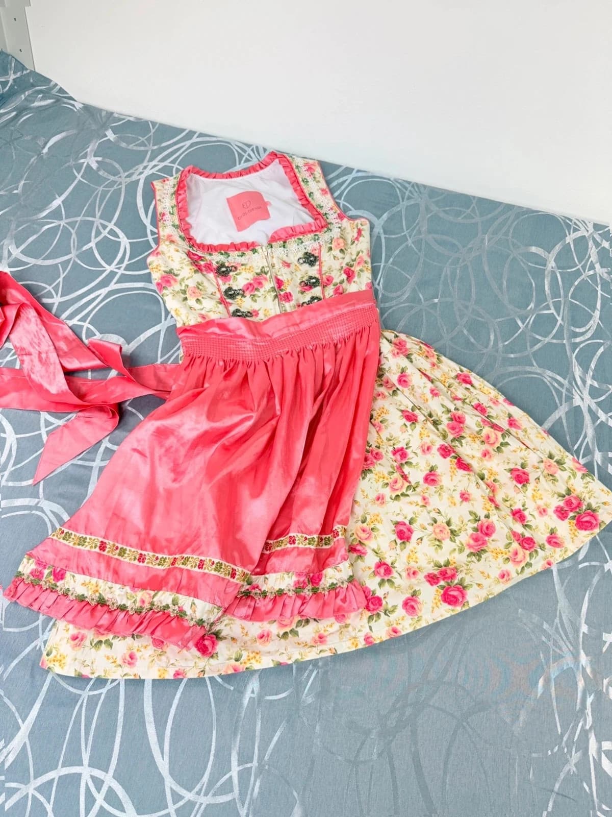 Engel šaty, velikost XS — second hand, velmi dobrý