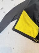 Vaude sofshellova bunda, velikost S — second hand, velmi dobrý — detail 9