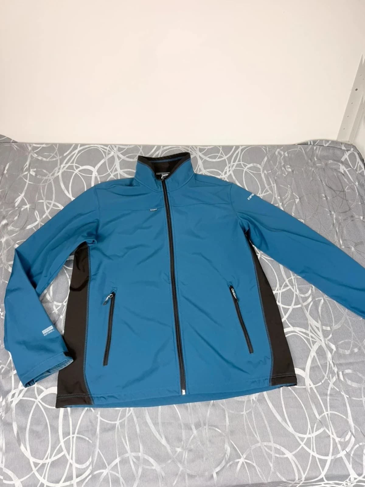 Icepeak softshellová bunda, velikost XL — second hand, velmi dobrý