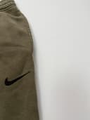 Nike tepláky, velikost M — second hand, velmi dobrý — detail 2