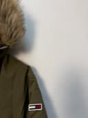 Tommy Hilfiger kabát / parka péřový, velikost M — second hand, velmi dobrý — detail 7