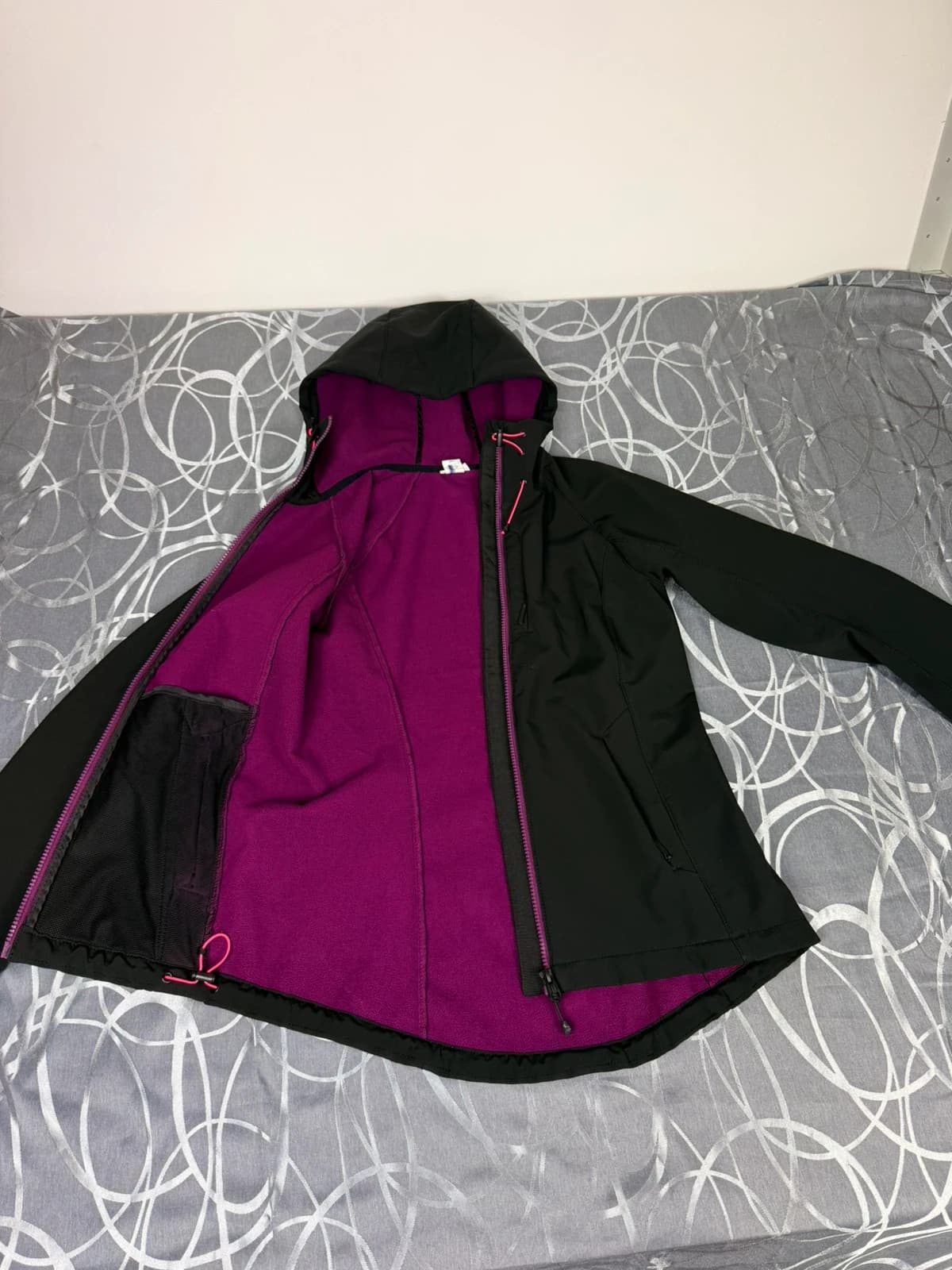 H&M softshellová bunda, velikost 36 — second hand, velmi dobrý