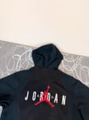 Nike Jordan mikina, velikost L — second hand, velmi dobrý — detail 4