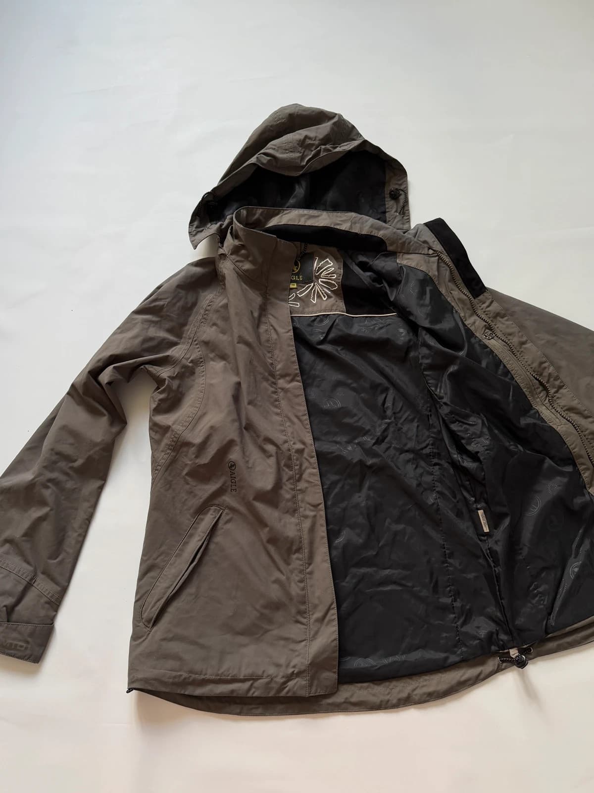 Aigle bunda, velikost 36 — second hand, velmi dobrý