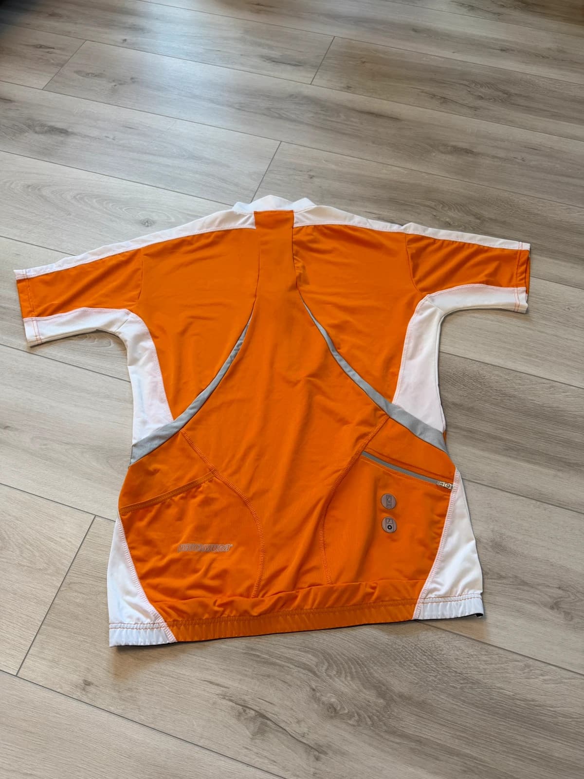 Nakamura cyklistické triko, velikost 44 — second hand, velmi dobrý