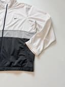 Nike mikina, velikost XXL — second hand, velmi dobrý — detail 2