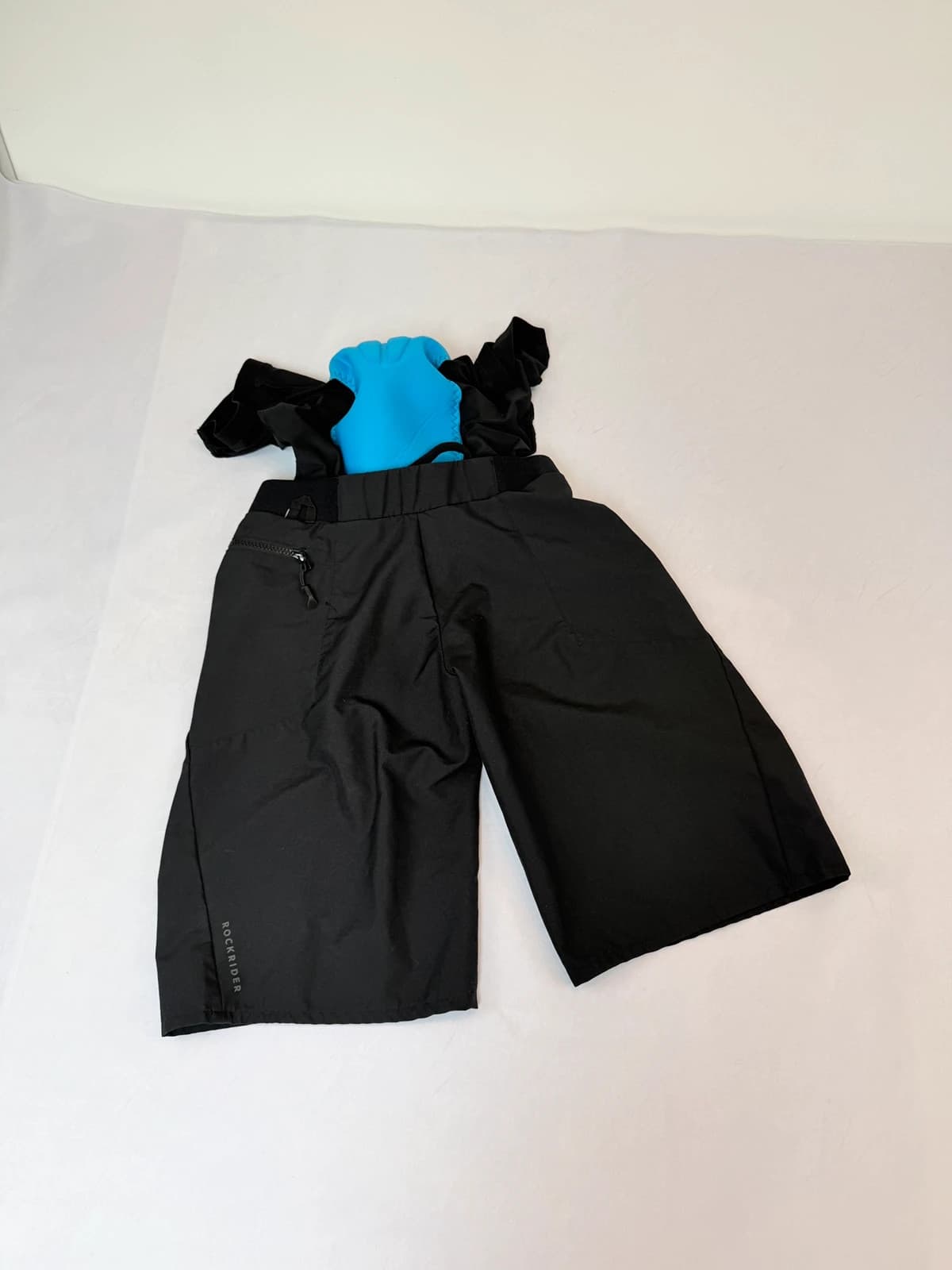 Decathlon cyklistické kraťasy, velikost S — second hand, velmi dobrý