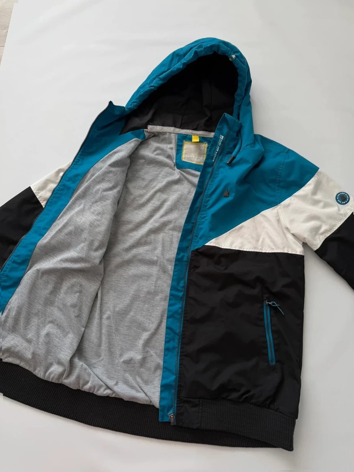 Alife & Kickin Alife And Kickin bunda, velikost XL — second hand, velmi dobrý