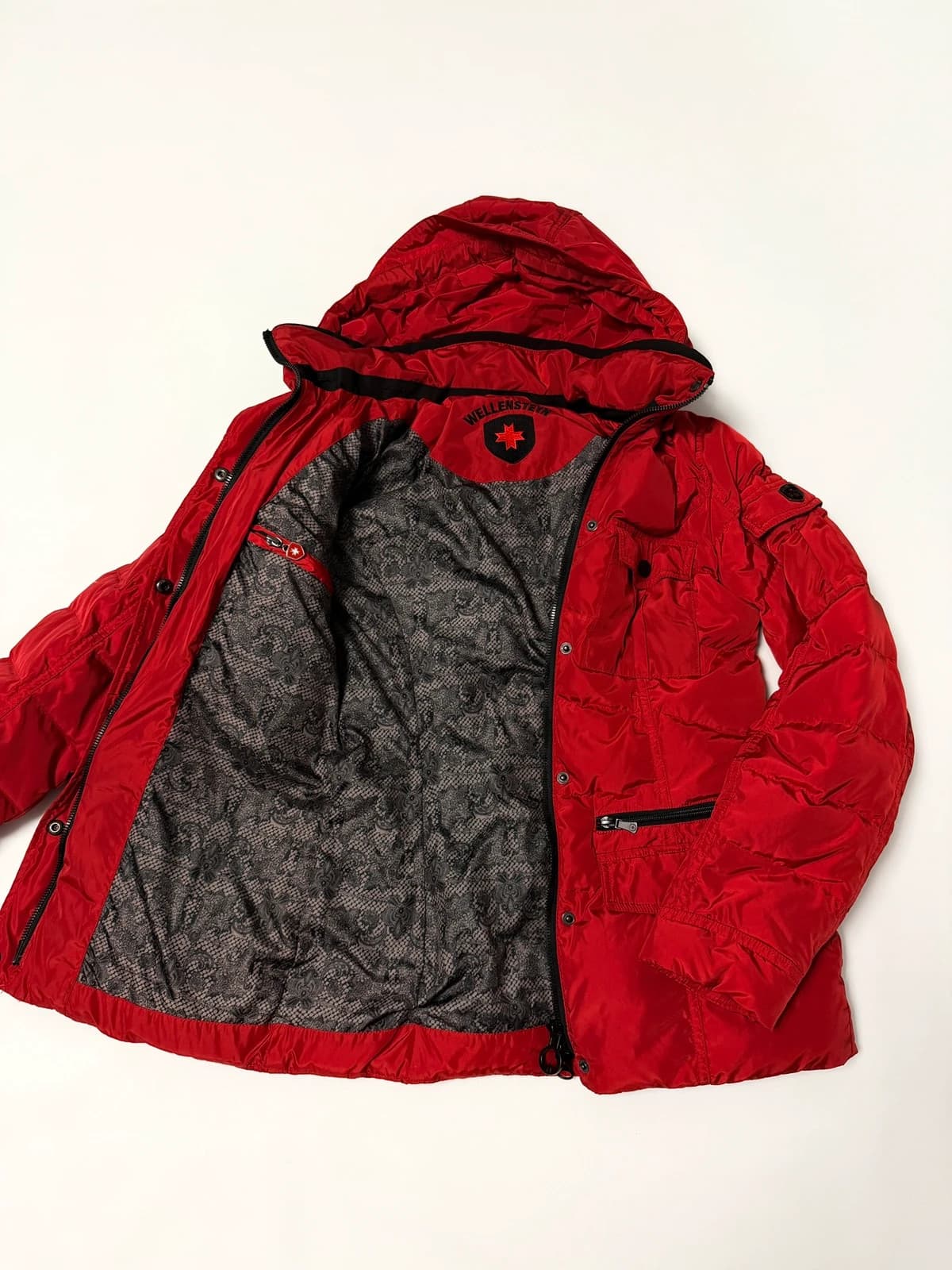 Wellensteyn bunda péřová, velikost XS — second hand, velmi dobrý