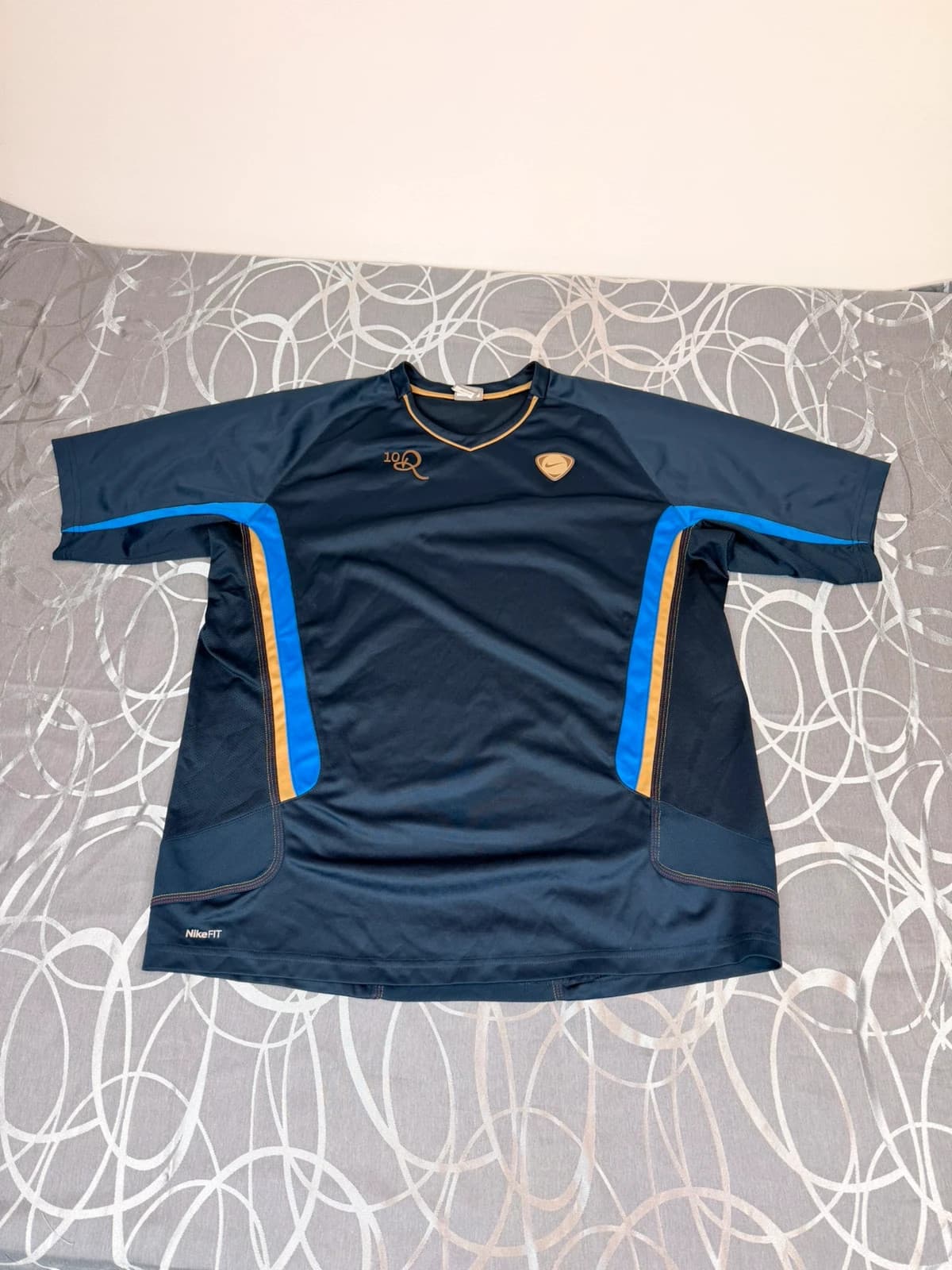 Nike Ronaldinho triko, velikost L — second hand, velmi dobrý