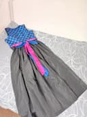 Himmelblau bavorské šaty / dirndl / kroj, velikost L — second hand, nové s visačkou — detail 6