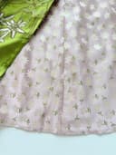 Bavorské šaty / dirndl / kroj Tramontana, velikost 38 — second hand, velmi dobrý — detail 2