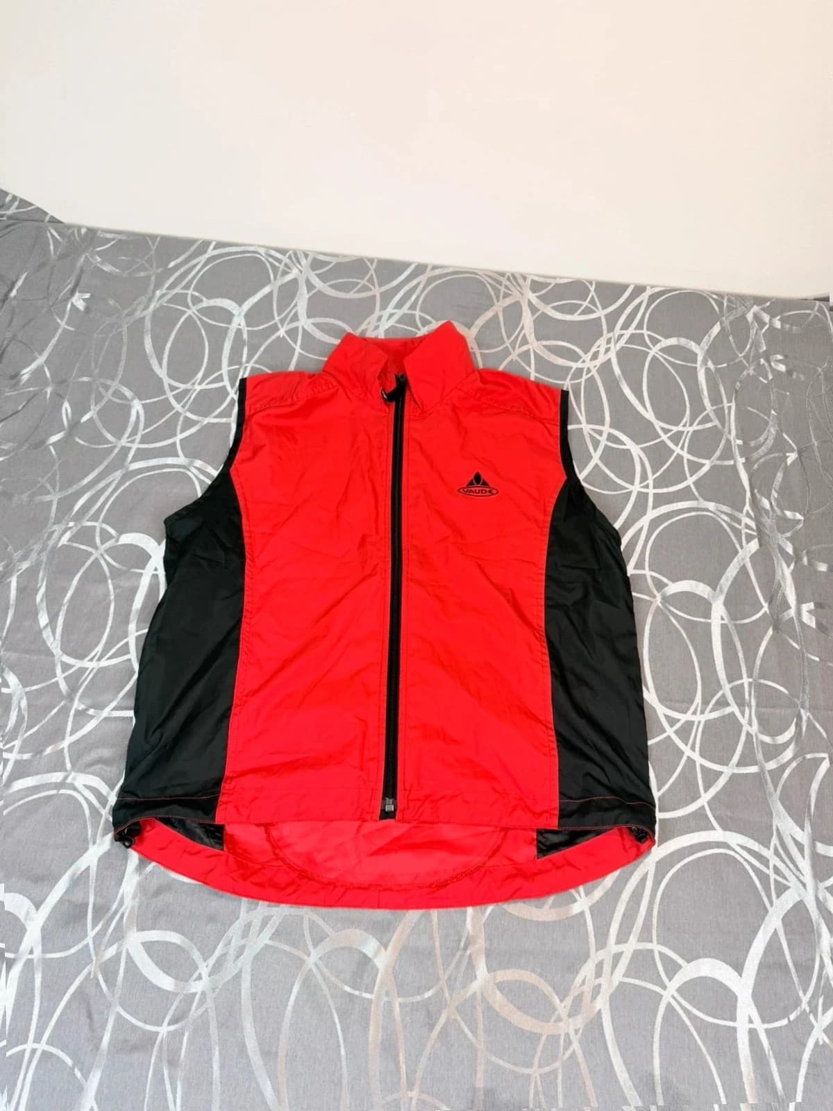 Vaude cyklistická vesta, velikost S — second hand, velmi dobrý