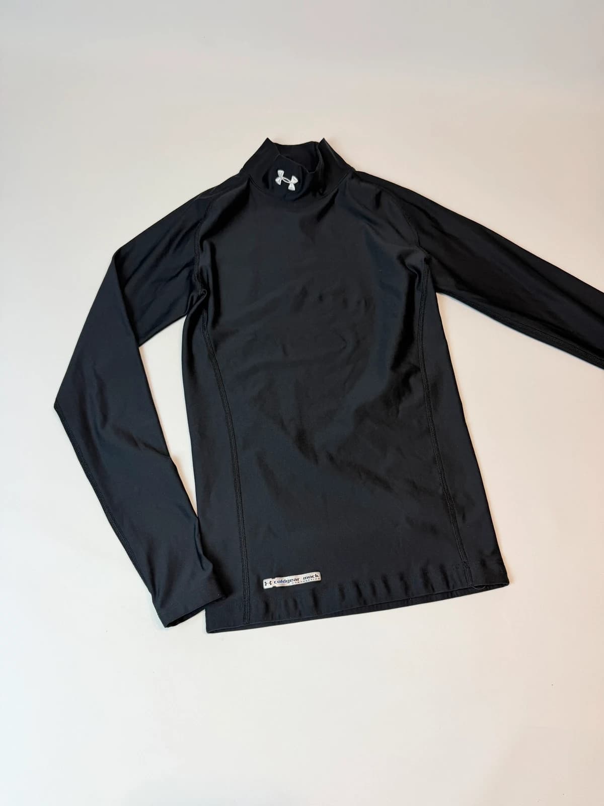 Under Armour triko, velikost S — second hand, velmi dobrý
