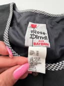 Rose dirndl lněné bavorské šaty, velikost 50 — second hand, velmi dobrý — detail 2