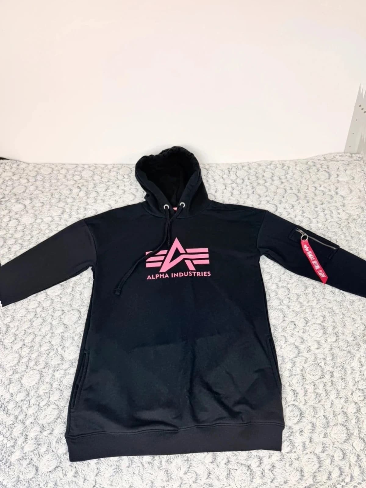 Alpha Industries mikina, velikost M — second hand, velmi dobrý