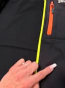 Engelbert Strauss softshellová vesta, velikost L — second hand, dobrý — detail 4