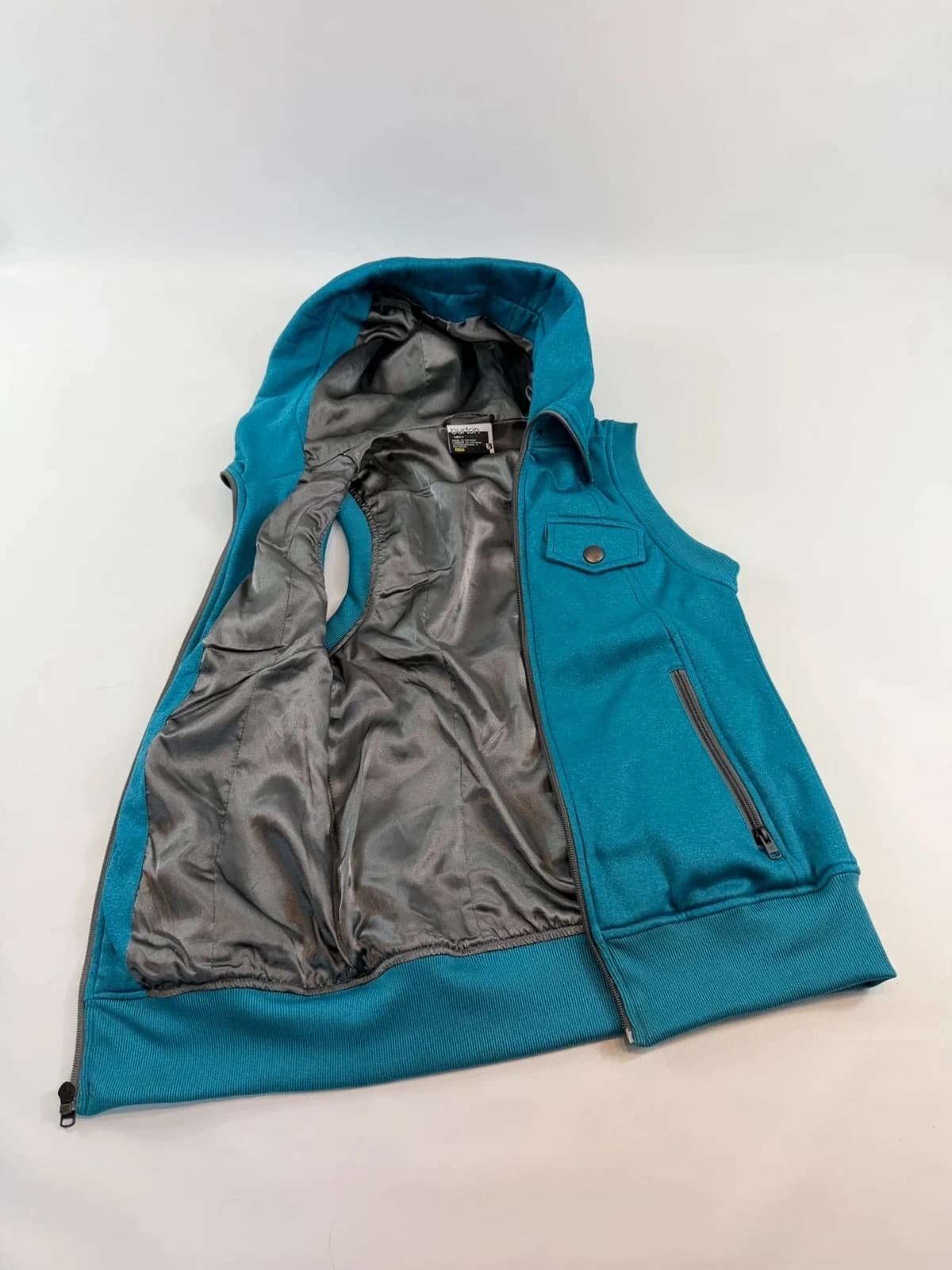 Burton vesta, velikost S — second hand, velmi dobrý
