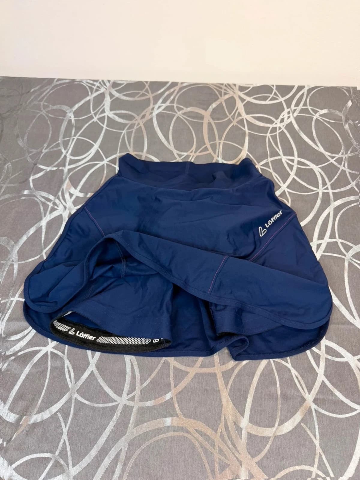 Löffler cyklistická sukně / kraťasy, velikost XS — second hand, velmi dobrý