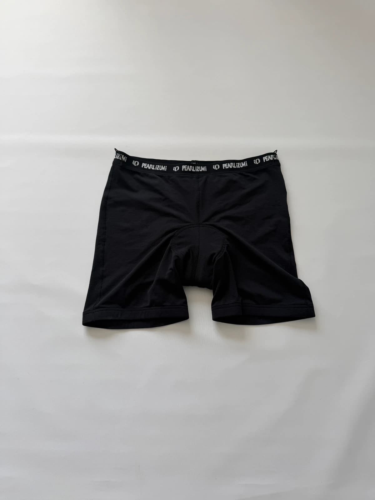 Vnitřní cyklistické kraťasy Pearl iZUMi, velikost L — second hand, velmi dobrý