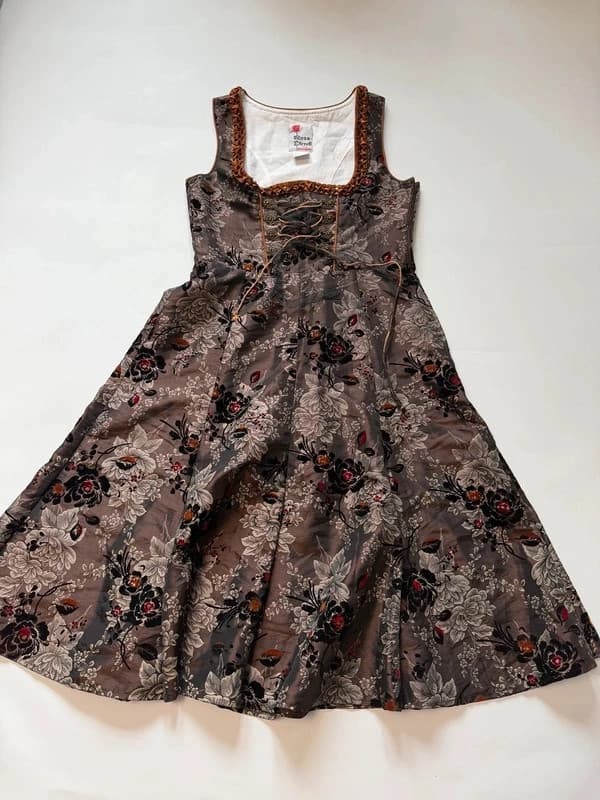 Rose dirndl bavorské šaty, velikost 38 — second hand, velmi dobrý