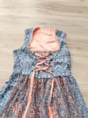Bez značky bavorské šaty / dirndl / kroj, velikost XL — second hand, velmi dobrý — detail 2