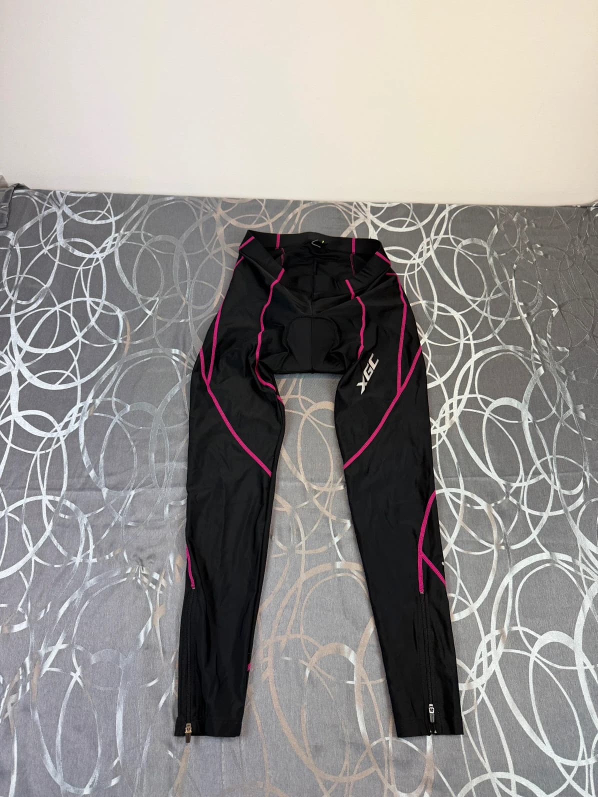 Cyklistické kalhoty XGC, velikost M — second hand, dobrý