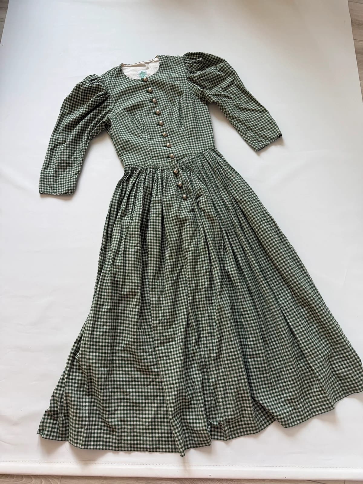 Bavorské šaty Tostmann Trachten, velikost 34 — second hand, velmi dobrý