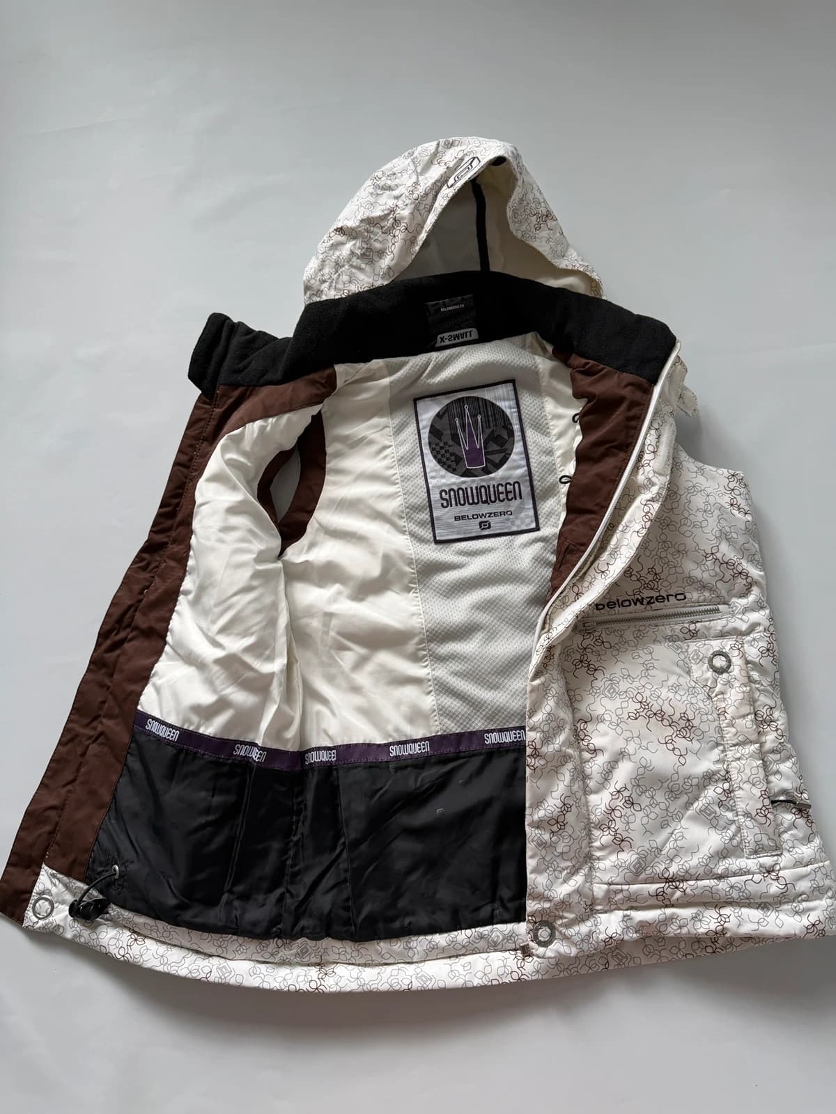 Belowzero vesta, velikost XS — second hand, velmi dobrý