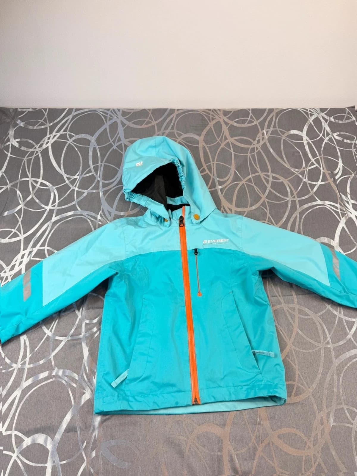 Everest bunda, velikost 98-104 — second hand, velmi dobrý