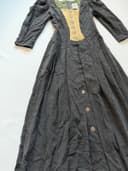 Amann bavorské šaty, velikost 34 — second hand, velmi dobrý — detail 2