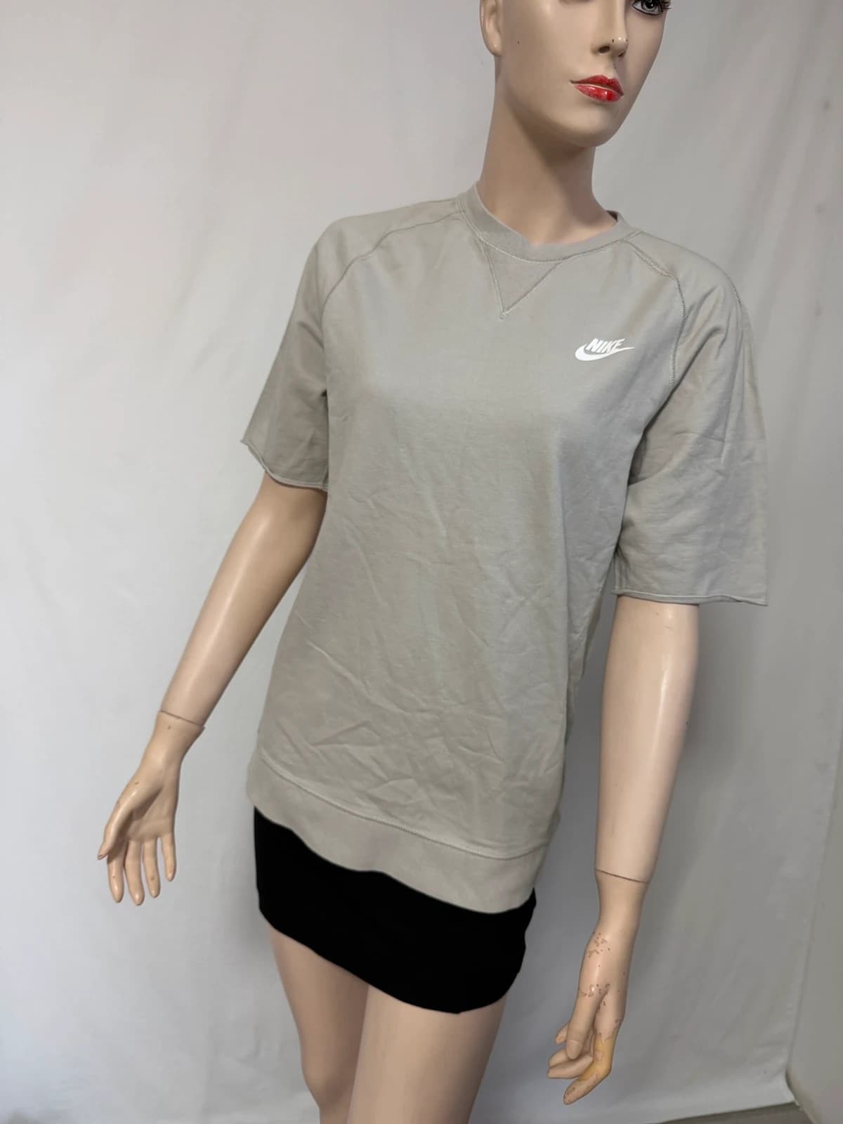 Nike triko, velikost M — second hand, velmi dobrý